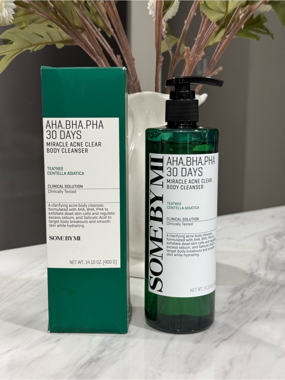 AHA.BHA.PHA 30 Days Miracle Acne Clear Body Cleanser - Green